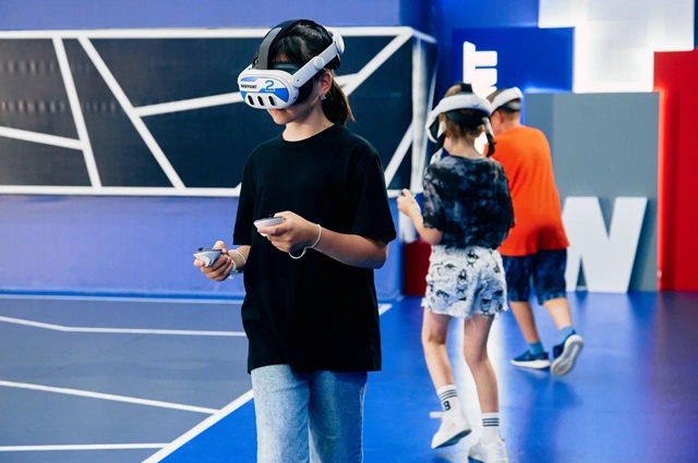 Не дома же праздновать?! ?
Когда за окном холодно и мо?...