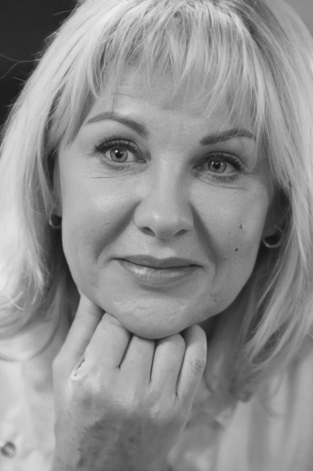 ТИХАЯ СИЛА: НЕ БРОНЯ, А ТЕПЛО
СИЛЬНАЯ ЖЕНЩИНА НЕ ТА, ЧТО...