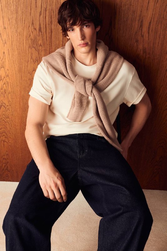 Девочки, посмотрите, какой апгрейд у «Телодвижения» — выкатили лукбук весенней коллекции, и это прям