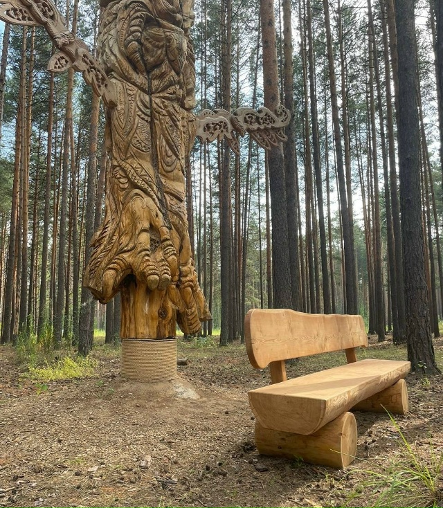На Тропе здоровья появились новые места отдыха.
Скаме?...