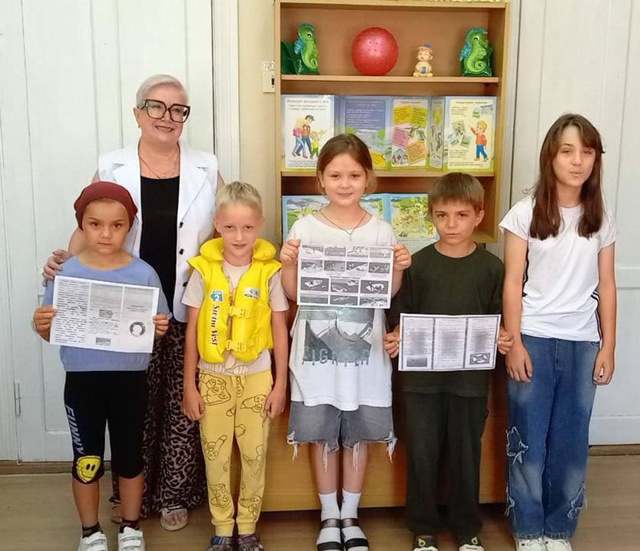 📚🏖️В рамках «Единого дня профилактики» в библиотек?...