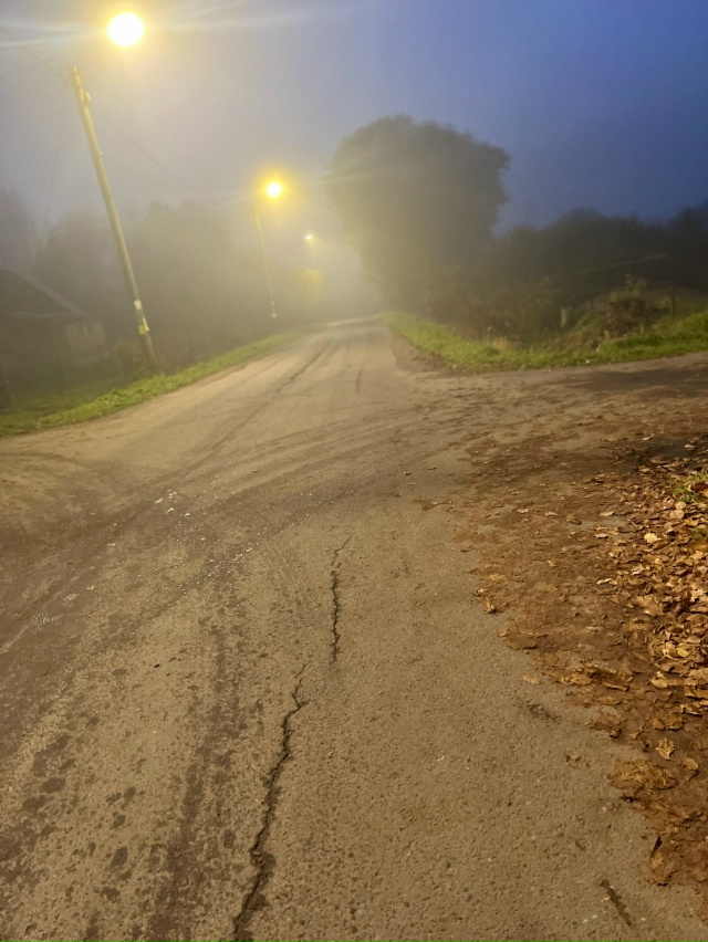 Туман туманище у на с в Волхове.Красота)