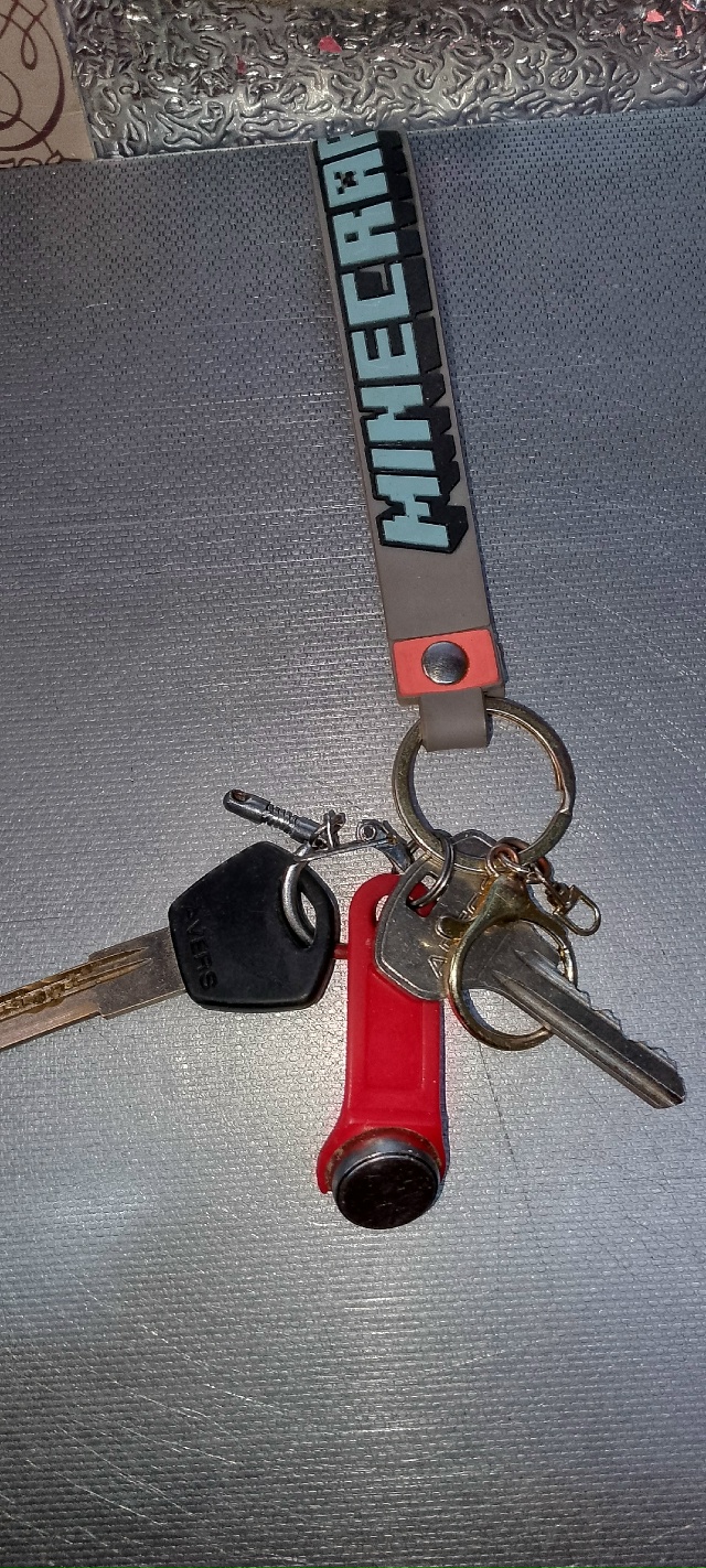 Найдены СНИЛС и ключи. Находятся в магазине «Тонар» (ок...