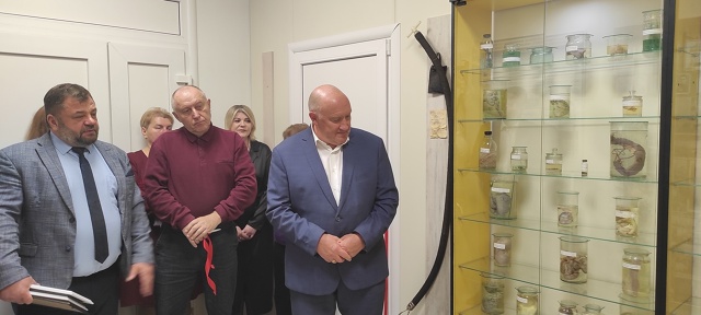 🐄🐕10 ноября 2025 года, на первом этаже главного корпуса ...