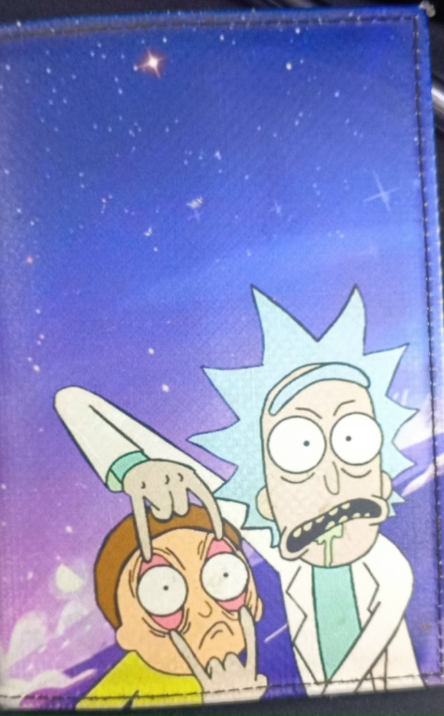 В магазине Бристоль Парковая 14 забыли документы с тако...