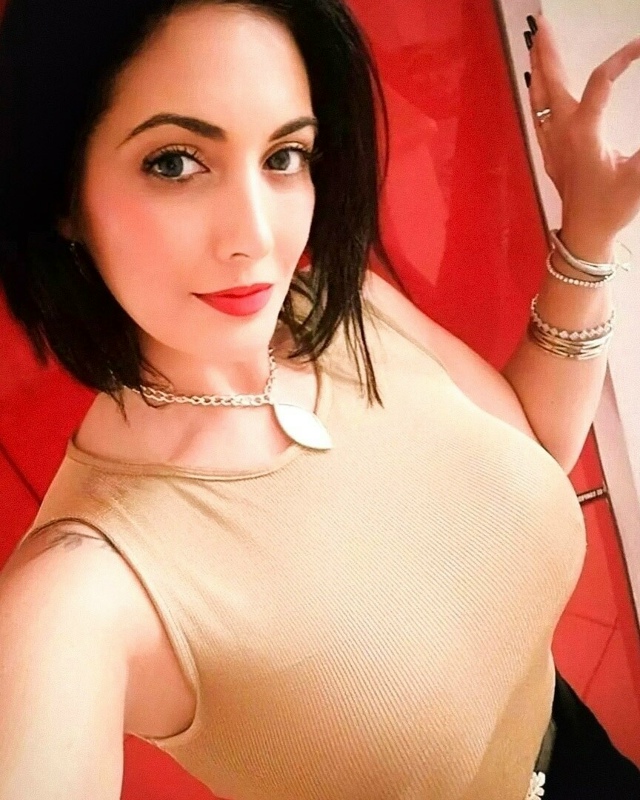 Настроение ужасное...как же я устала....😢😢😢😢