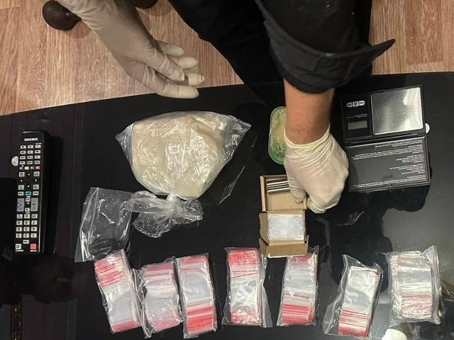 Закладчика с крупной партией «синтетики» задержали в ?...