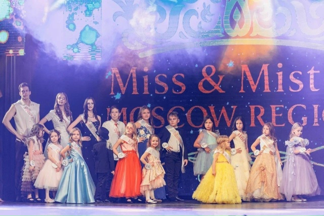 Красота спасёт мир! 🤩
В Доме культуры на площади Пушк?...