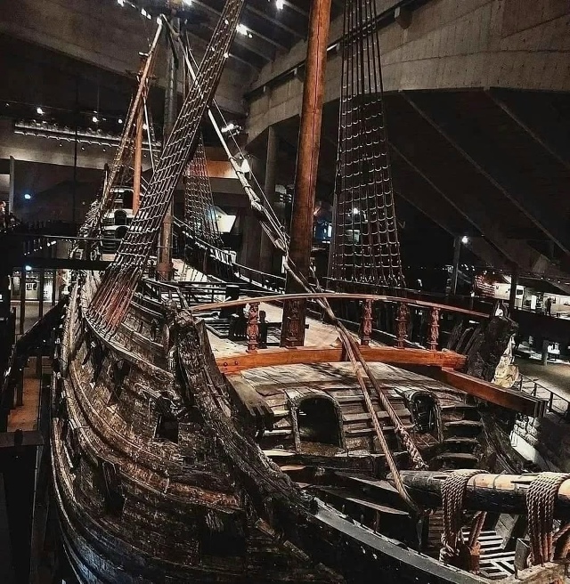 «Васа» — корабль-легенда и символ завышенных амбиций.
...