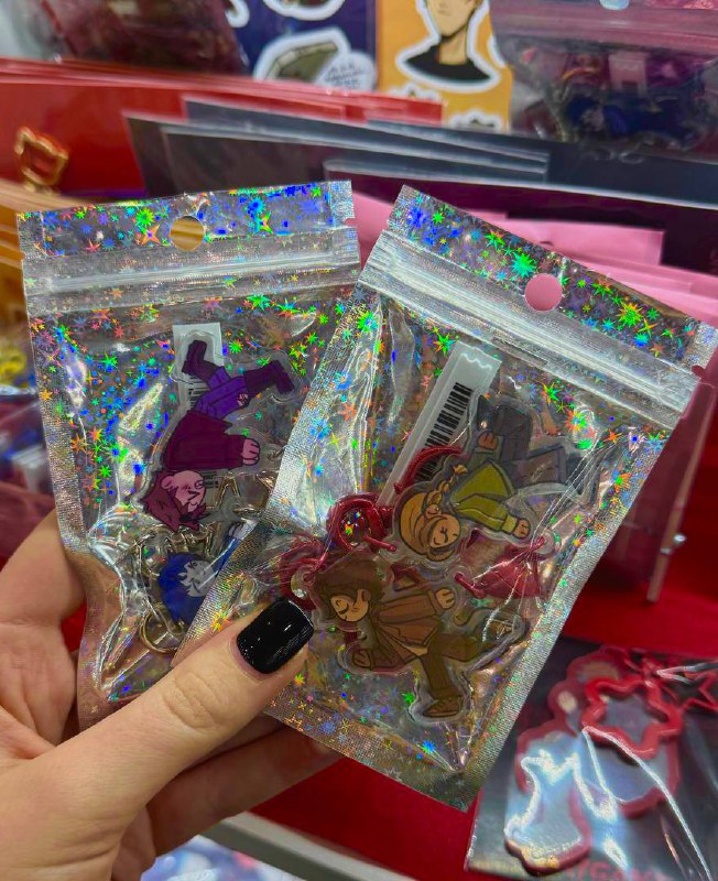 пока я тут в главе мучаю Вови,
соавтор пополняет полку 4.5 с мерчом в Петербурге (Крафтико, московс