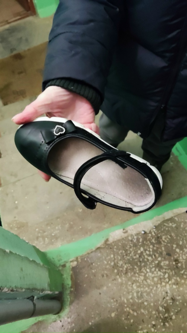 Ежедневно в 21 час по местному времени Ваши вопросы.
1⃣ ...