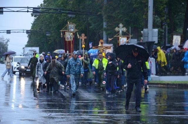 Около 1,5 тысяч пермяков отправились в традиционный Бел...