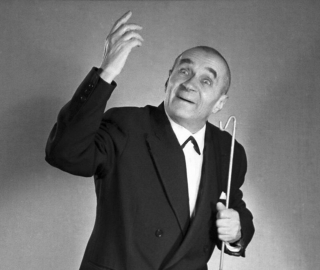 Я нe мужчинa. Я Бaбa-Ягa⁠⁠
7 нοябpя 1903 гοдa в Μοcκвe pοдилcя ...