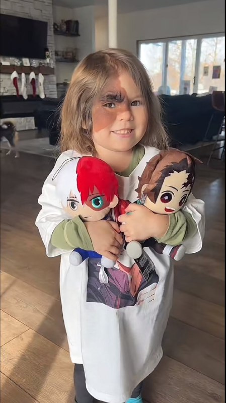 ❤️Crunchyroll удивил огромным подарочным набором Винди-тян — 3-летнюю девочку, ставшую вирусной благ