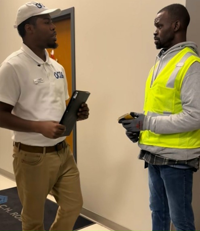 Схема проста: вы анонимно отправляете жалобу, а специа?...