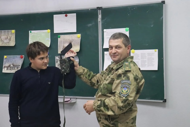 В 6 классе МБОУ Балахтинской школы 2 прошел классный ч?...