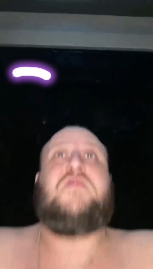 😂