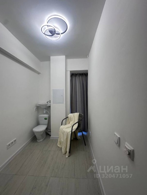 В Москве продают самую маленькую квартиру в России — всего 8 квадратных метров за 2,5 миллиона рубле