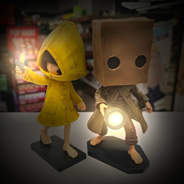 🖤 В одном черном-черном аниме-магазине уже завтра ста?...