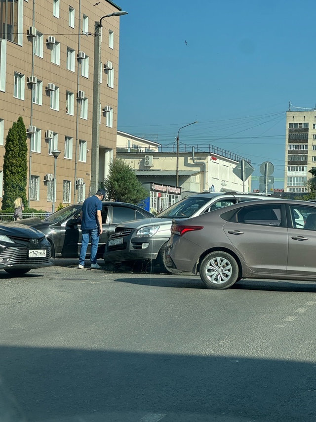 Разина - Диктора левитана . Снова. Или опять 🤣