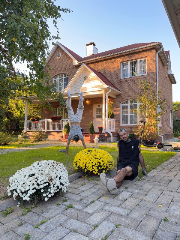 У нас теперь есть свой дом 🏡❤️
До сих пор не верится, что могу это сказать. Мы очень долго к этому