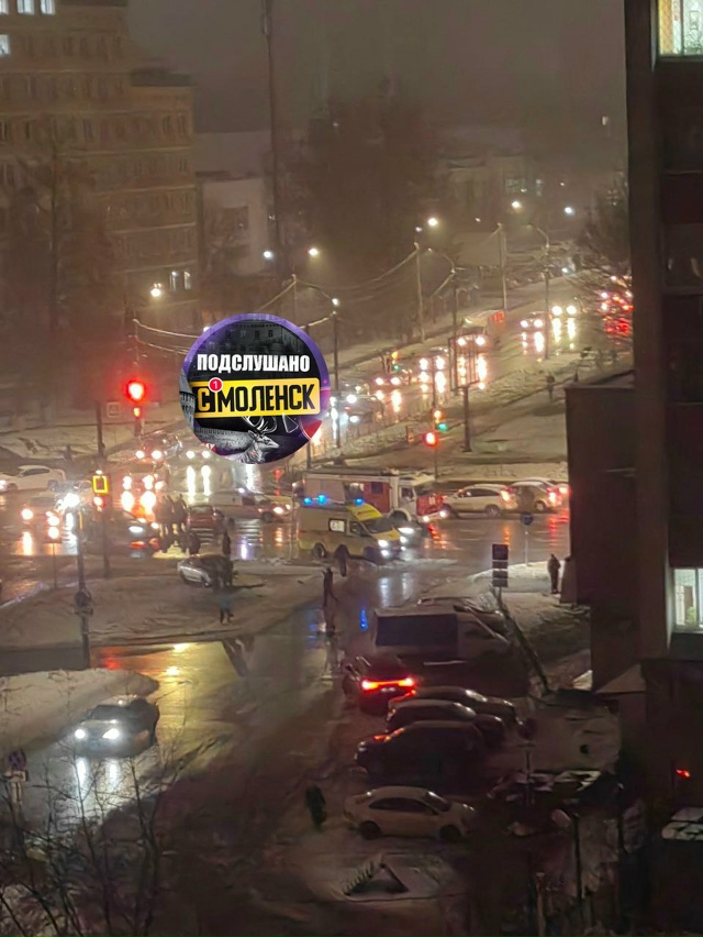 ‼️ДТП в центре Смоленск едва не привело к трагедии
Н?...