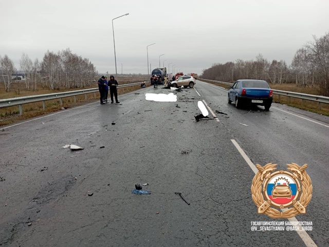 😱Оторвало ноги: жуткое ДТП на трассе в Башкирии
Сего...
