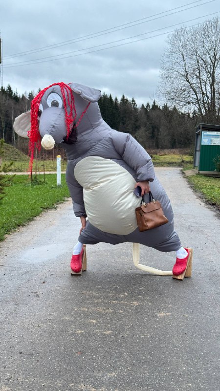 Когда подруга попросила её сфоткать 😂🥰