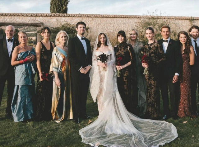 29-летняя дочь Антонио Бандераса, Стелла, вышла замуж за...