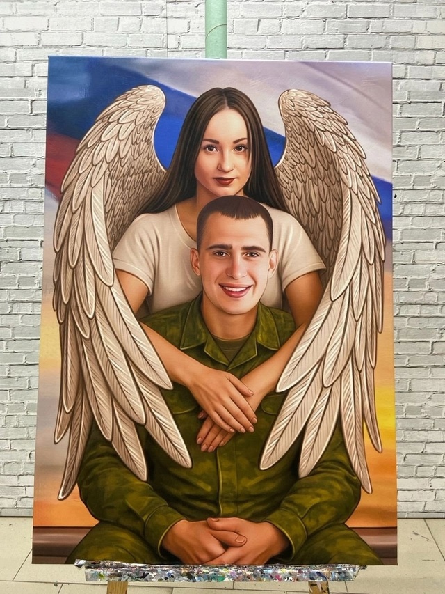 Портрет на холсте — память, что всегда рядом
Сохрани о...
