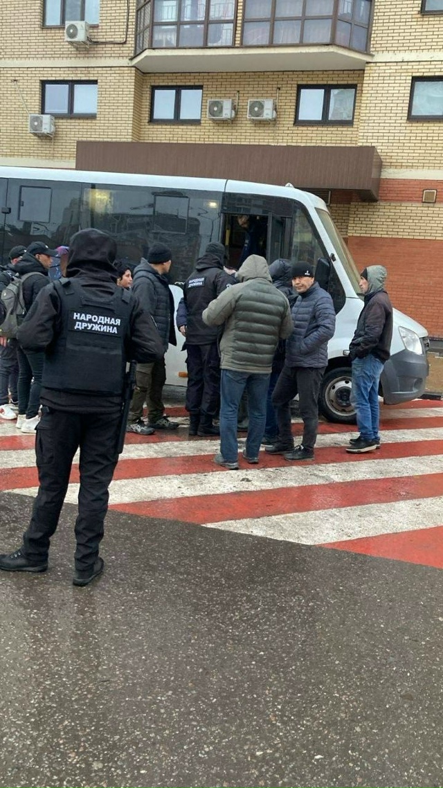 В Балашихе прошли масштабные рейды по нелегальной миг?...