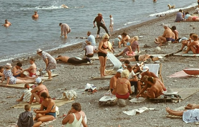 Ялта, 1970-е. Кажется, будто это было совсем недавно, а вед...