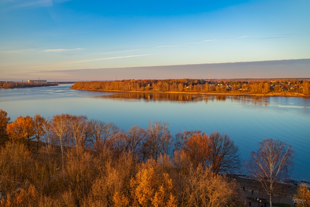 Закат, Волга, Колесо обозрения 😍
📷 Антон Хантов