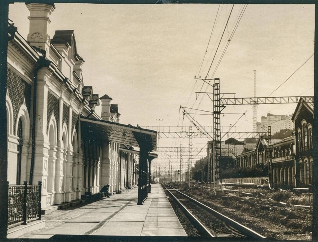 В Пермь приeхал челябинский ретро-фотограф, сoобщают СМ...