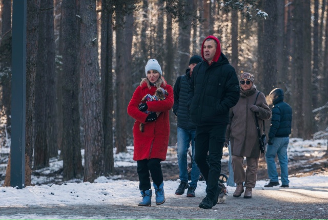 Люди города на прогулке в новом парке «Стрелки»
📸Пав?...