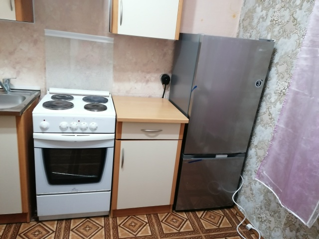 Сдам 1к квартиру в Подпорожье, пр. Ленина, 3й этаж на дли?...