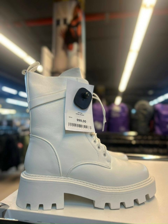 Пара зимней обуви за 999 рублей - это мечта?
Вовсе не ме?...