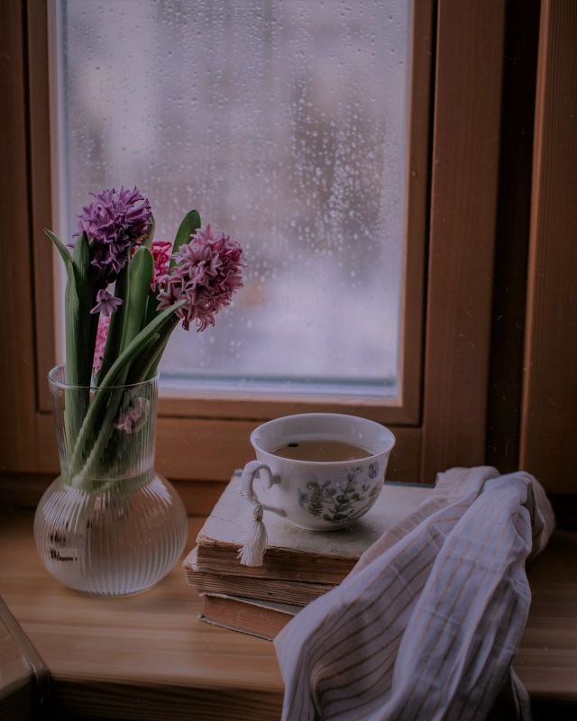 Позаботься о себе: завари чашку ароматного чая и займи?...