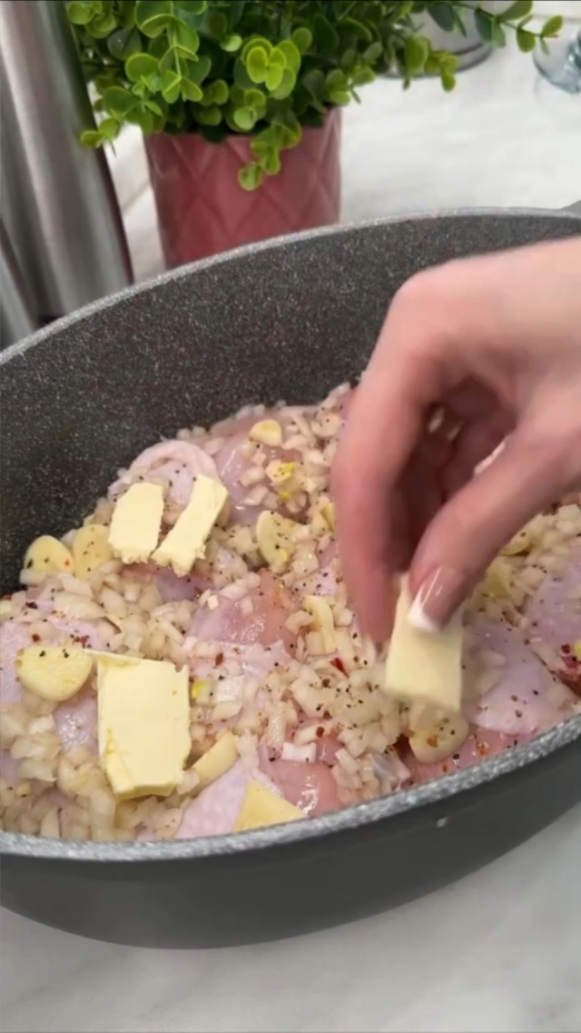 Нежнейшая томленая курица в масле - суперское сбаланси...