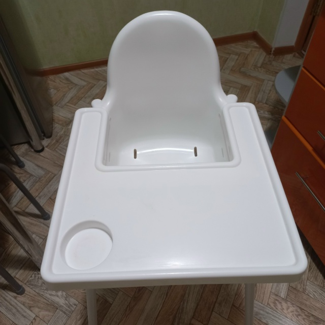 Продам стульчик для кормления. Столешница съёмная.
В х?...
