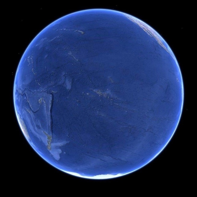 Так землю почти никогда не показывают, а тем временем э...