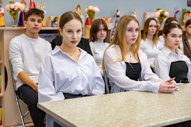 🚑 В школе №16 города Орехово-Зуево прошёл профориента?...