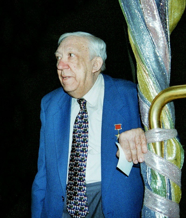 «Счастье — это очень просто. Я утром встаю. Мы с женой п...