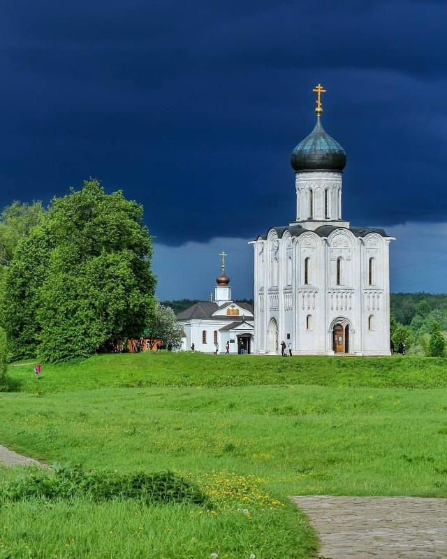 Боголюбово. Владимирская область. Церковь Покрова на Н...
