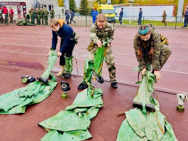 🇷🇺 Юнармейский отряд «Крепость» из Можайского округ...