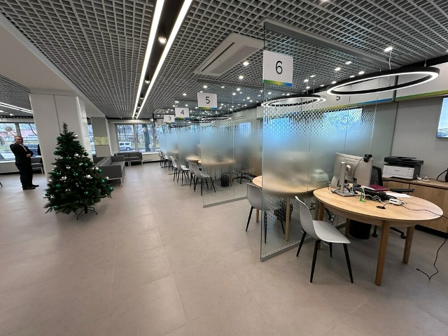 В Десногорске открылся обновлённый офис Сбера
Обнов?...