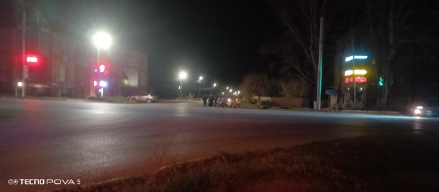 Произошла авария на перекрёстке улица мира и 8 марта