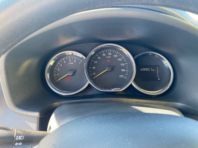 Продаю Renault Logan 2020г. Пробег 129т.км. В отличном состоянии, ...