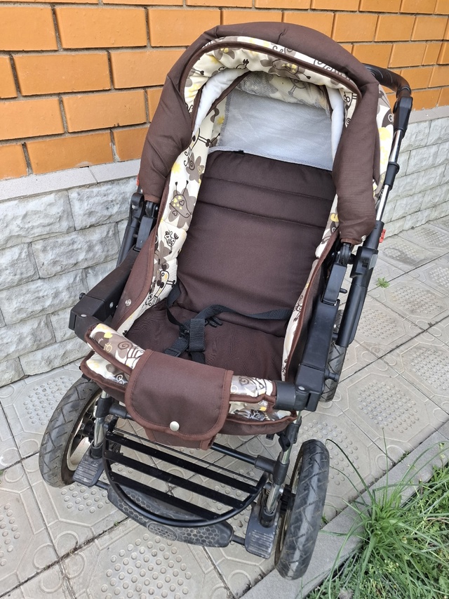 Анонимно. Продам коляску.
Цена 2200руб.
Тел: 89033619426