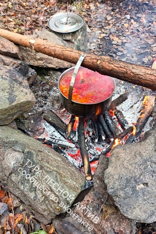 Борщ выходного дня на костре?
Да запросто! 🔥💃🕺🥘
Выб...